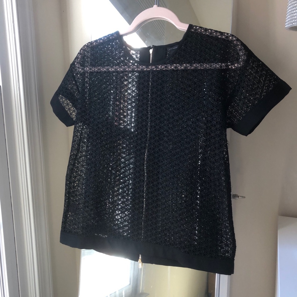 🤩 Ann Taylor Black Lace Detail Top